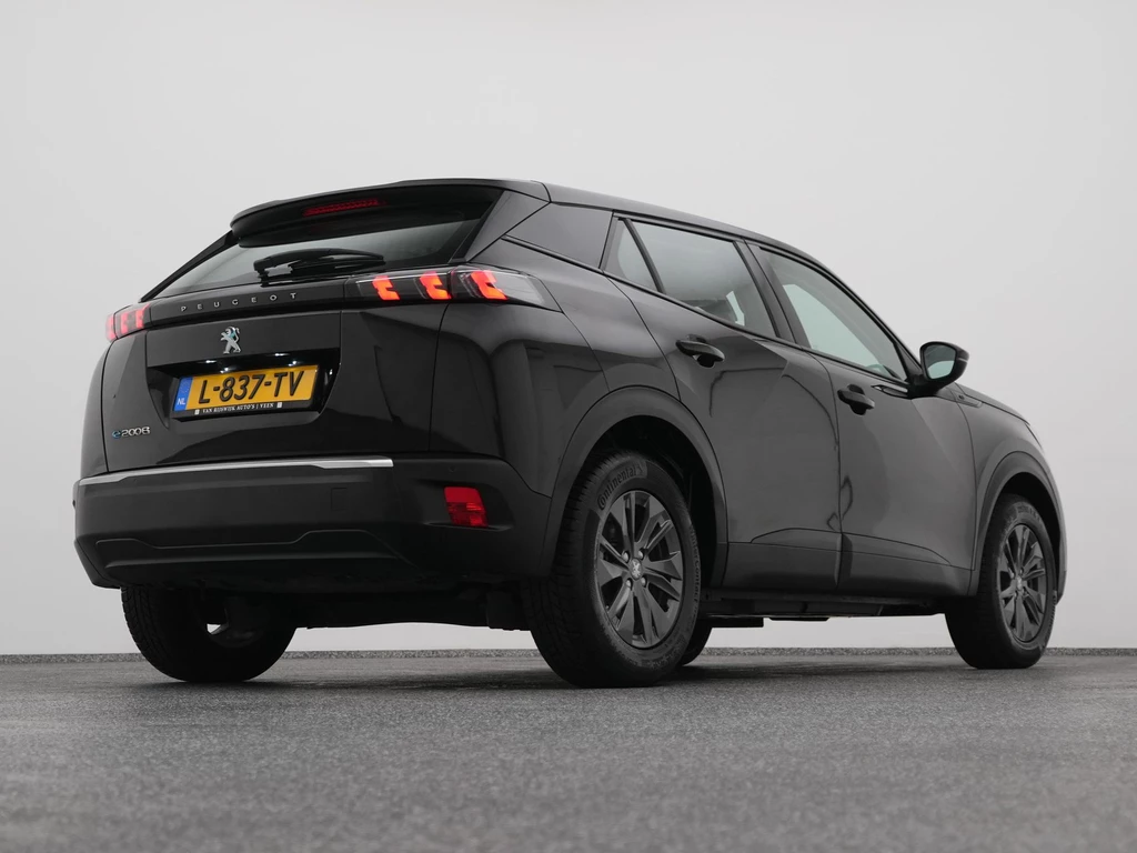 Peugeot e-2008 – foto 13