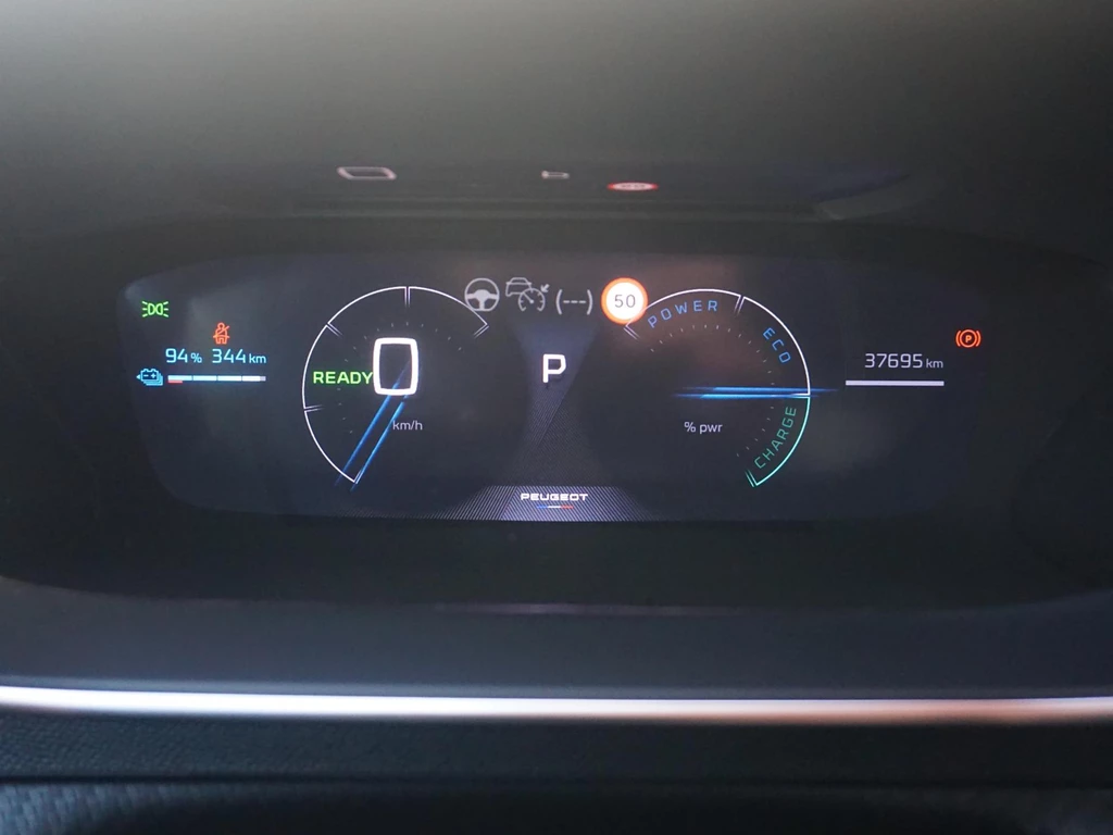 Peugeot e-2008 – foto 23