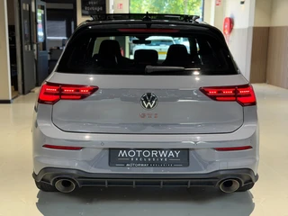 Volkswagen Golf – thumbnail 4