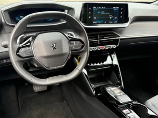 Peugeot 2008 – thumbnail 8