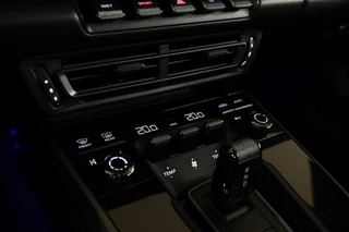 Porsche 911 – thumbnail 24