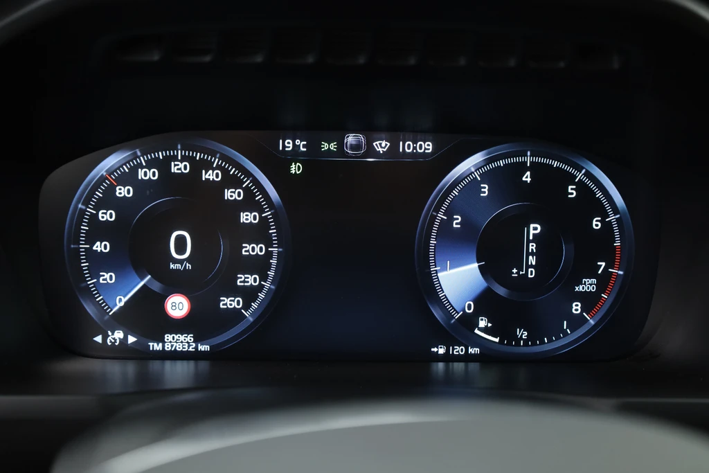 Volvo XC90 – foto 16