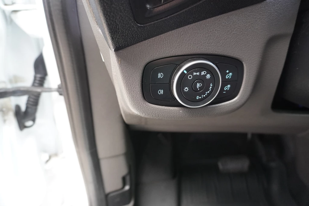 Ford Transit Connect – foto 24