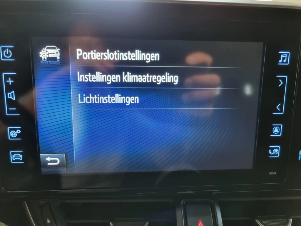 Toyota C-HR – foto 40