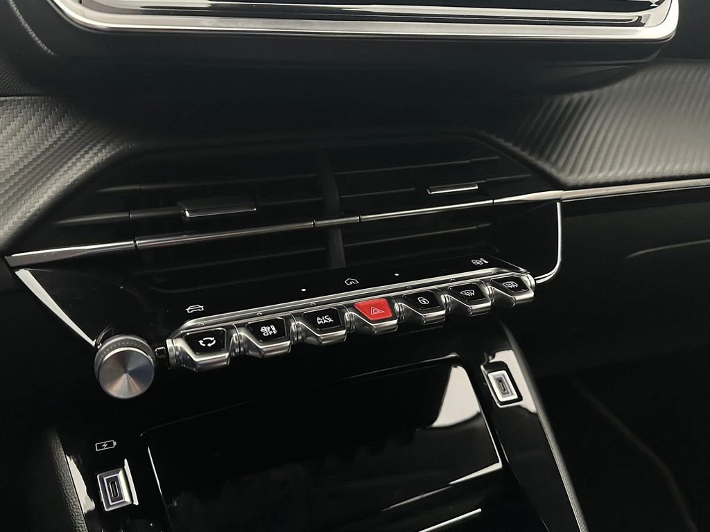 Peugeot 208 – foto 25