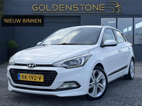 Hyundai i20 1.0 T-GDI Comfort Navi,Camera,Trekhaak,Clima,Cruise,Pdc,Lm velgen,Rijstrooksensor,N.A.P,102pk,Nieuwe Apk bij Aflevering