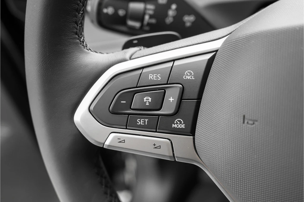 Volkswagen Tiguan – foto 35