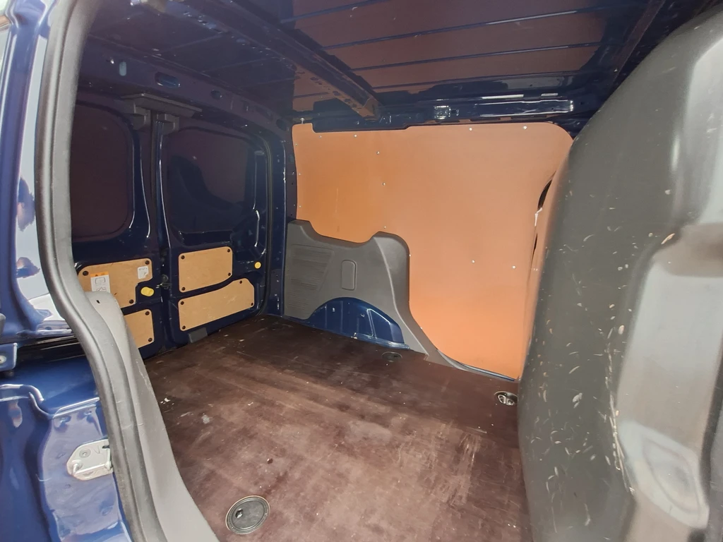 Ford Transit Connect – foto 21