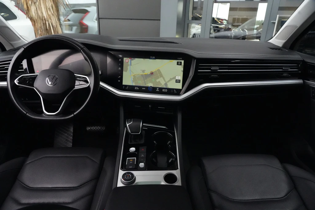 Volkswagen Touareg – foto 6