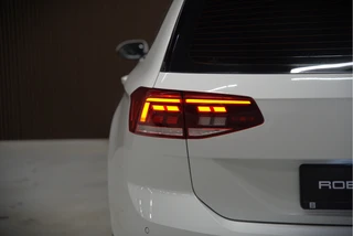 Volkswagen Passat – thumbnail 25