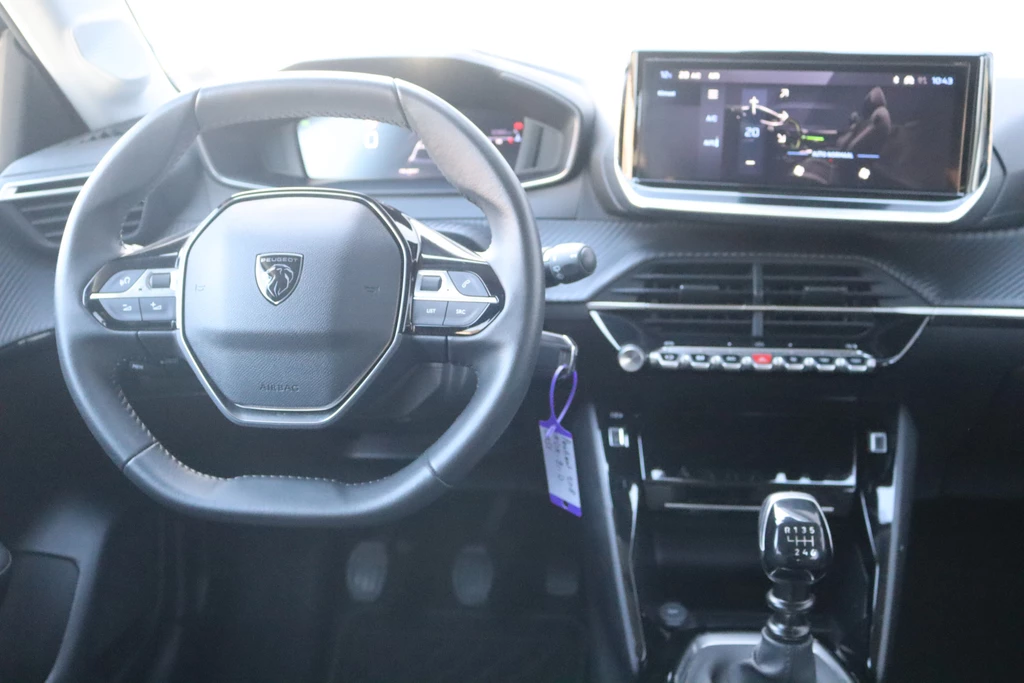 Peugeot 208 – foto 16
