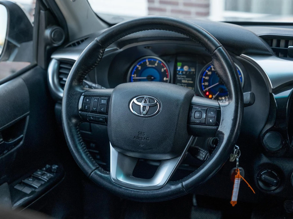 Toyota Hilux – foto 42