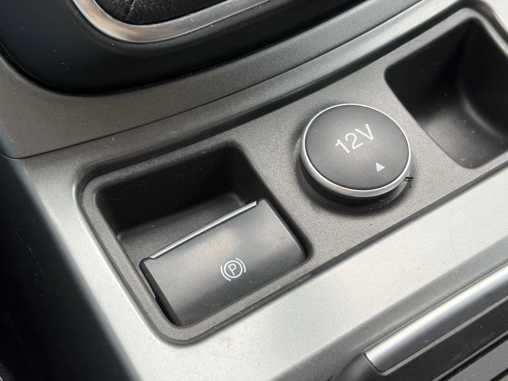 Ford Kuga – foto 32