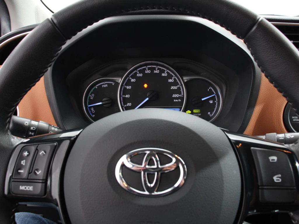 Toyota Yaris – foto 11