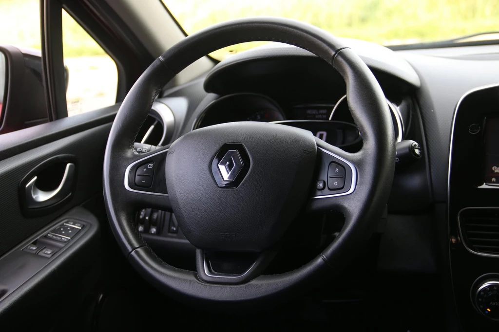 Renault Clio – foto 11