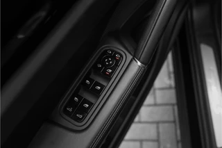 Porsche Cayenne – thumbnail 49