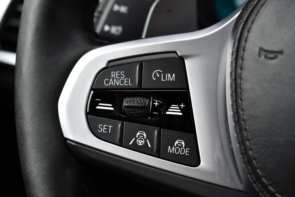 BMW X5 – foto 32