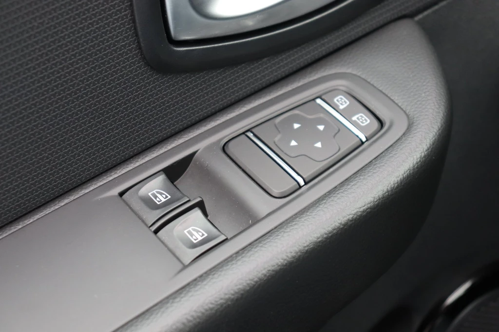 Renault Clio – foto 22