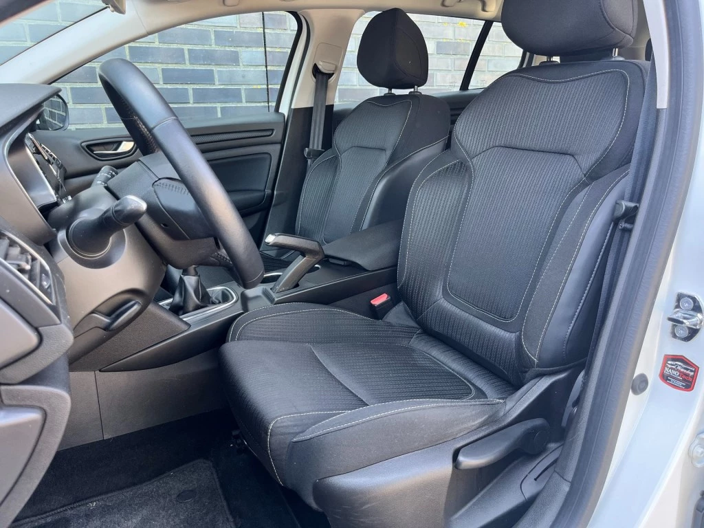 Renault Mégane – foto 5