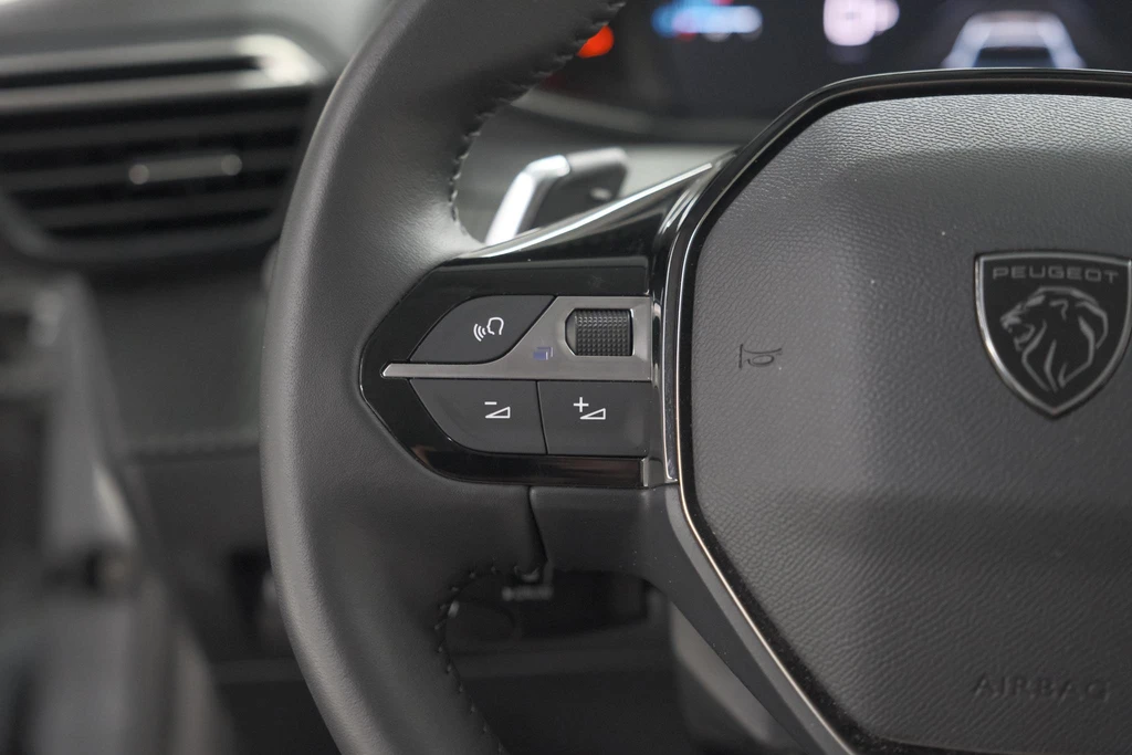 Peugeot 208 – foto 38