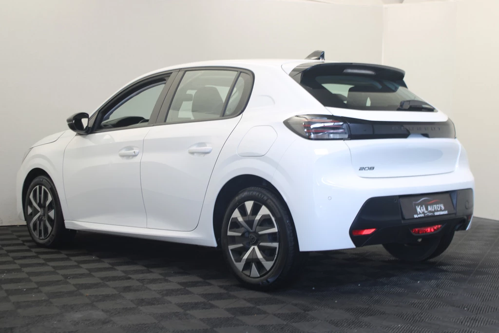 Peugeot 208 – foto 2