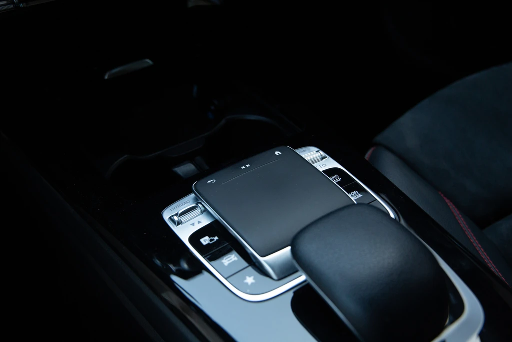 Mercedes-Benz CLA – foto 22
