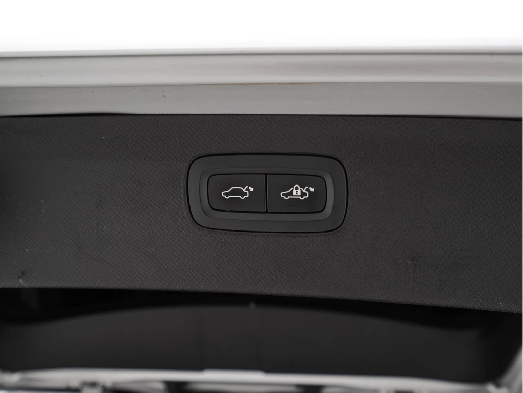 Volvo XC90 – foto 29