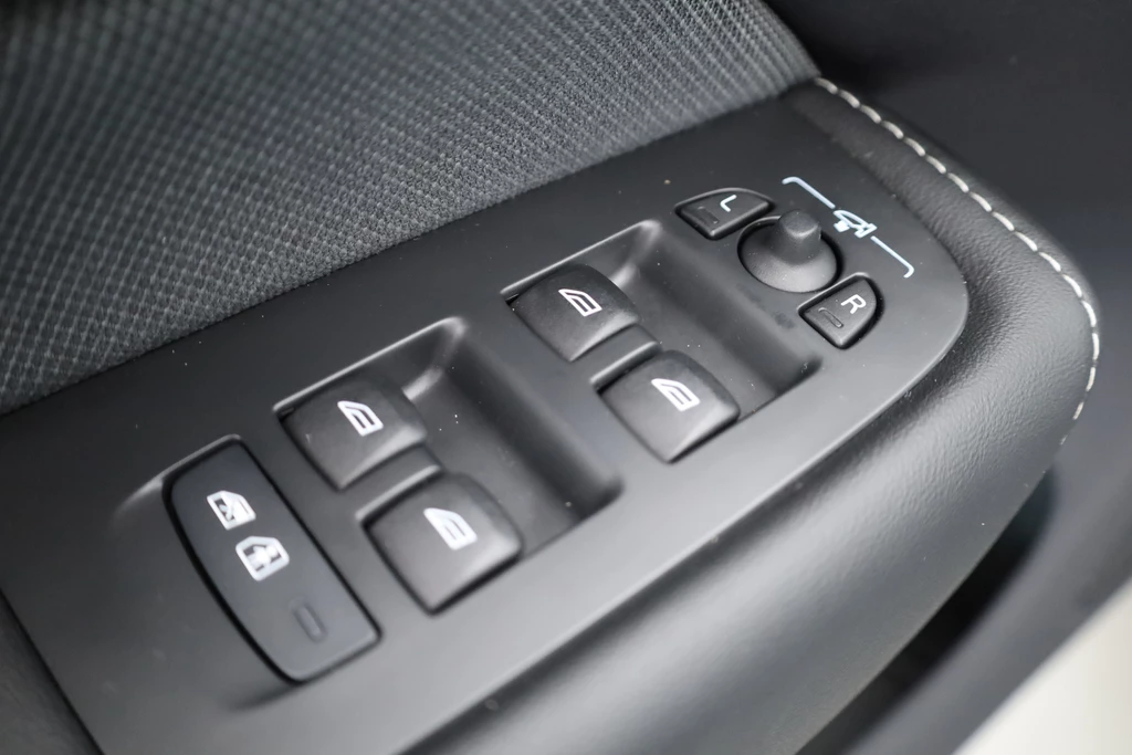 Volvo XC60 – foto 10