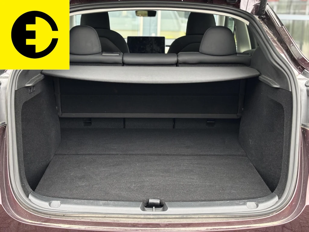 Tesla Model Y – foto 28