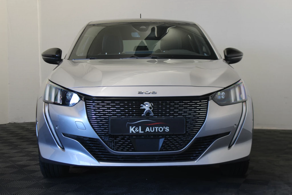 Peugeot 208 – foto 6