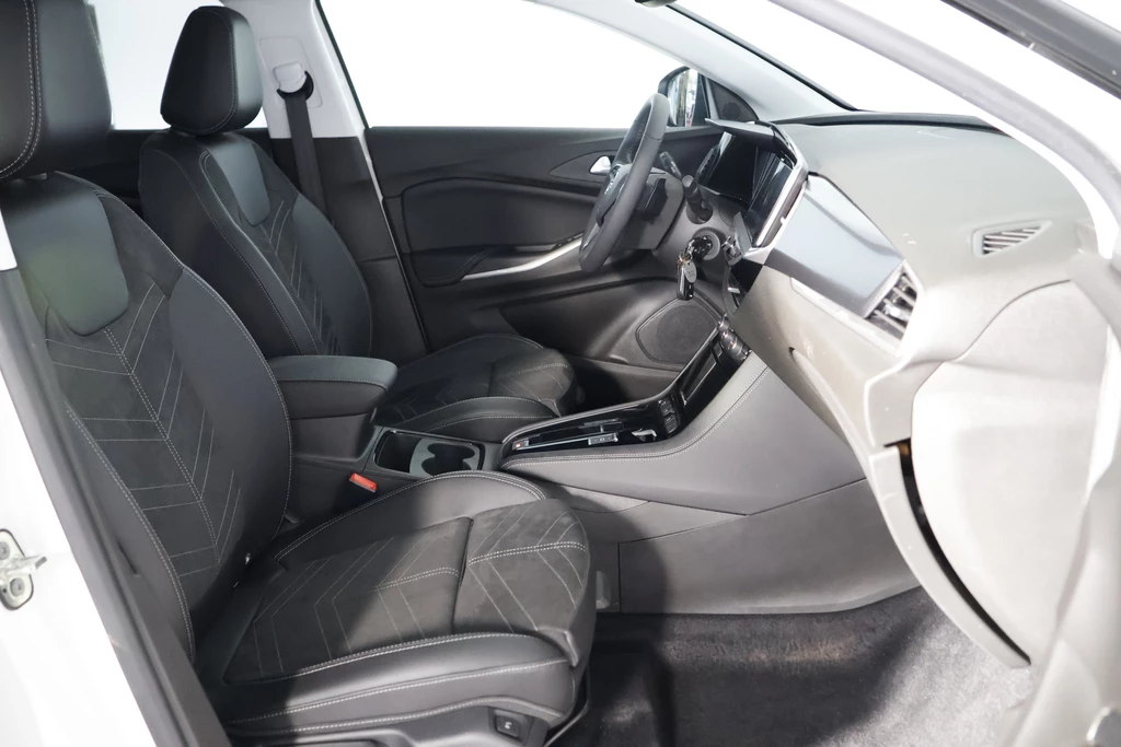 Opel Grandland – foto 12
