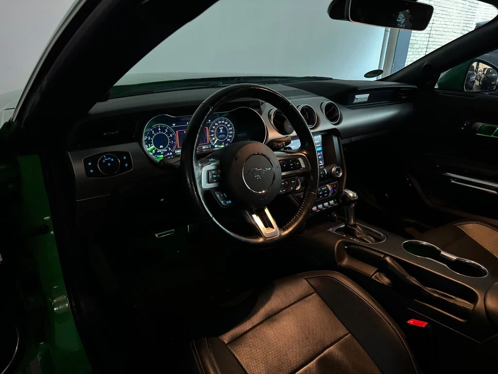 Ford Mustang – foto 9