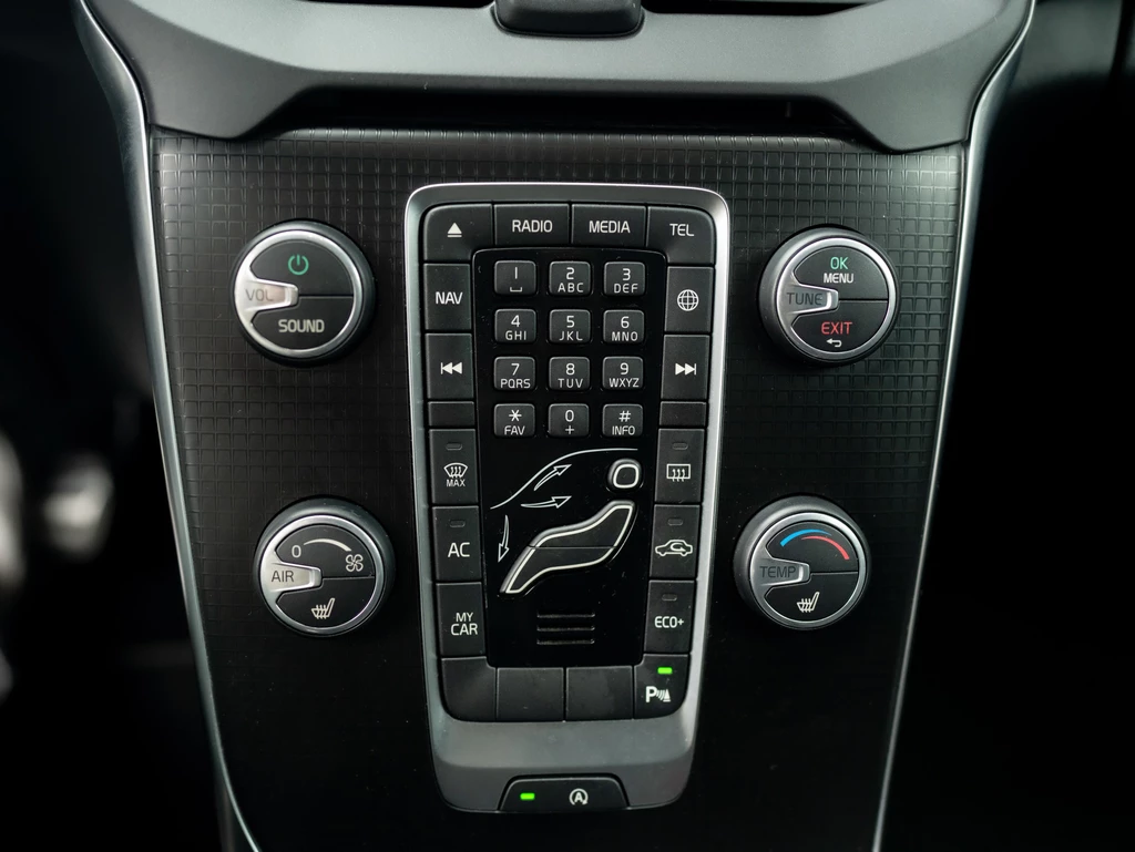 Volvo V40 – foto 28