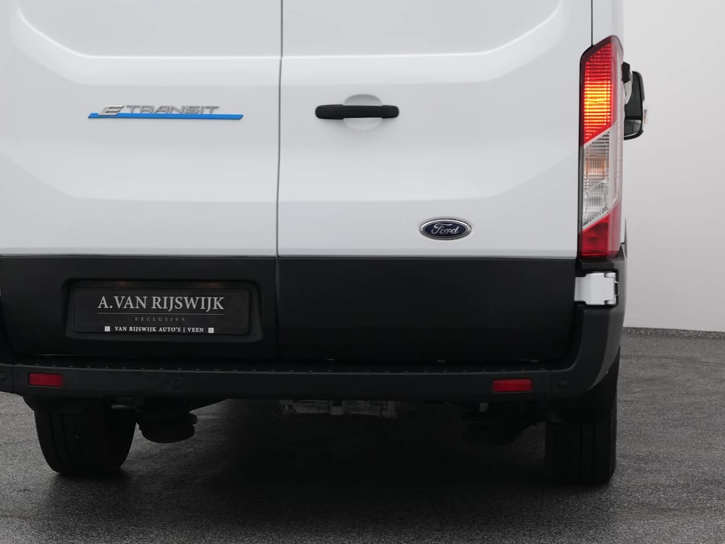 Ford E-Transit – foto 10