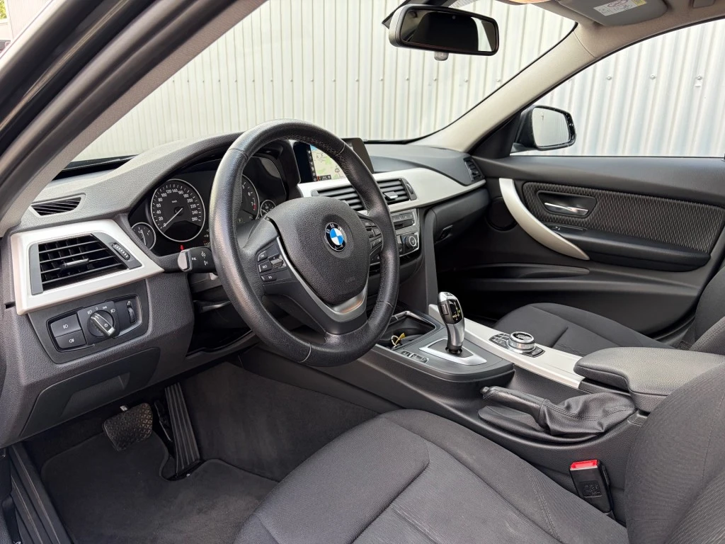 BMW 3 Serie – foto 12