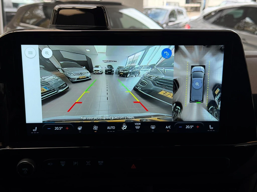 Ford Tourneo Connect – foto 17