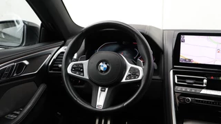 BMW 8 Serie – thumbnail 30