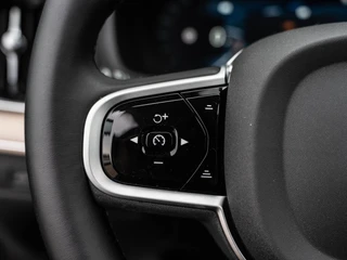 Volvo XC90 – thumbnail 40