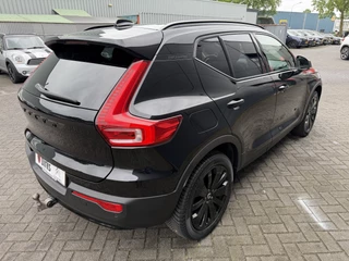 Volvo XC40 – thumbnail 6