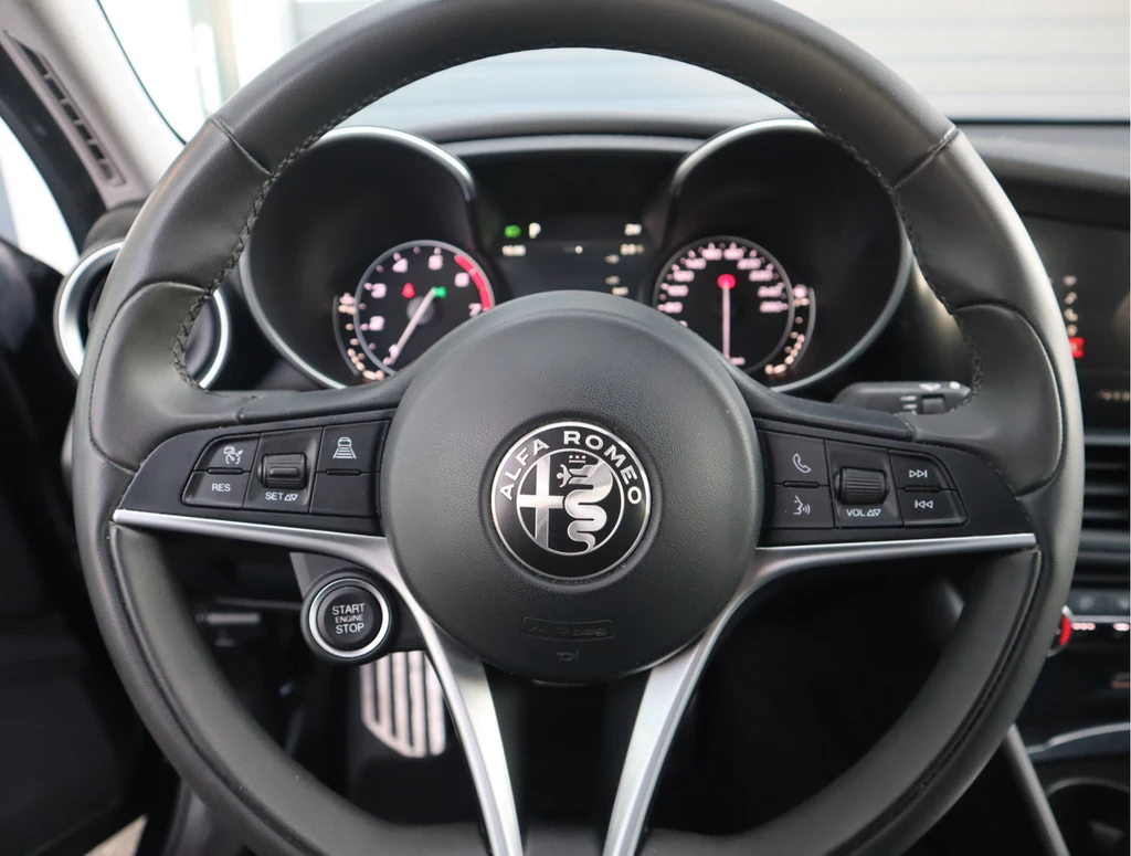 Alfa Romeo Giulia – foto 19