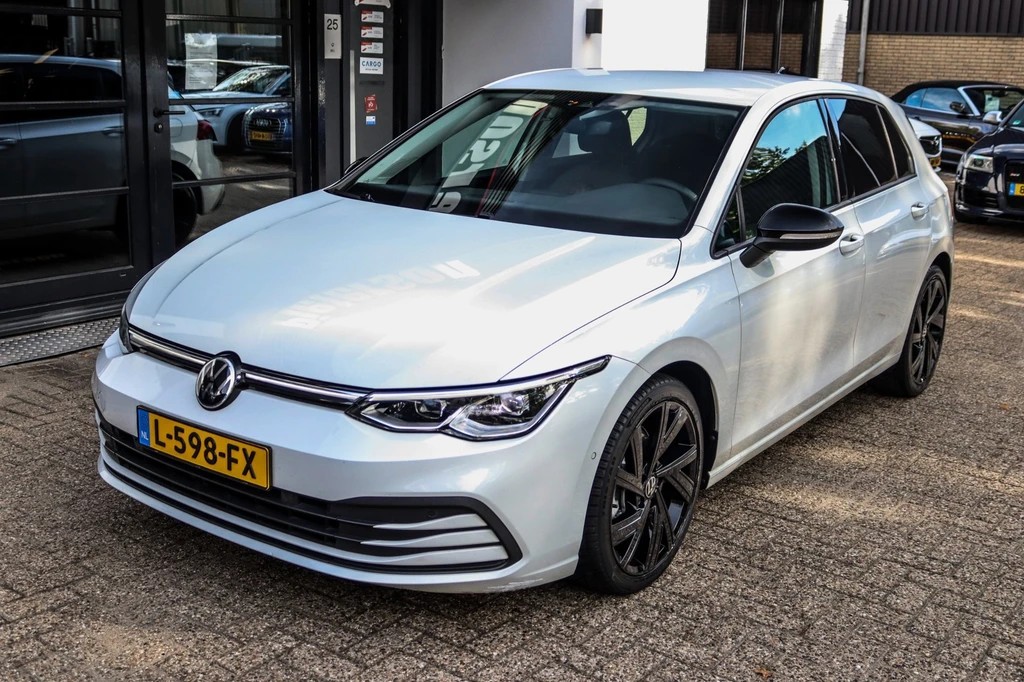 Volkswagen Golf – foto 1