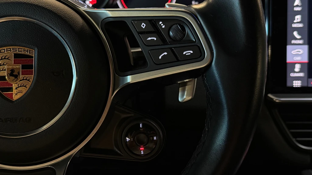 Porsche Cayenne – foto 16