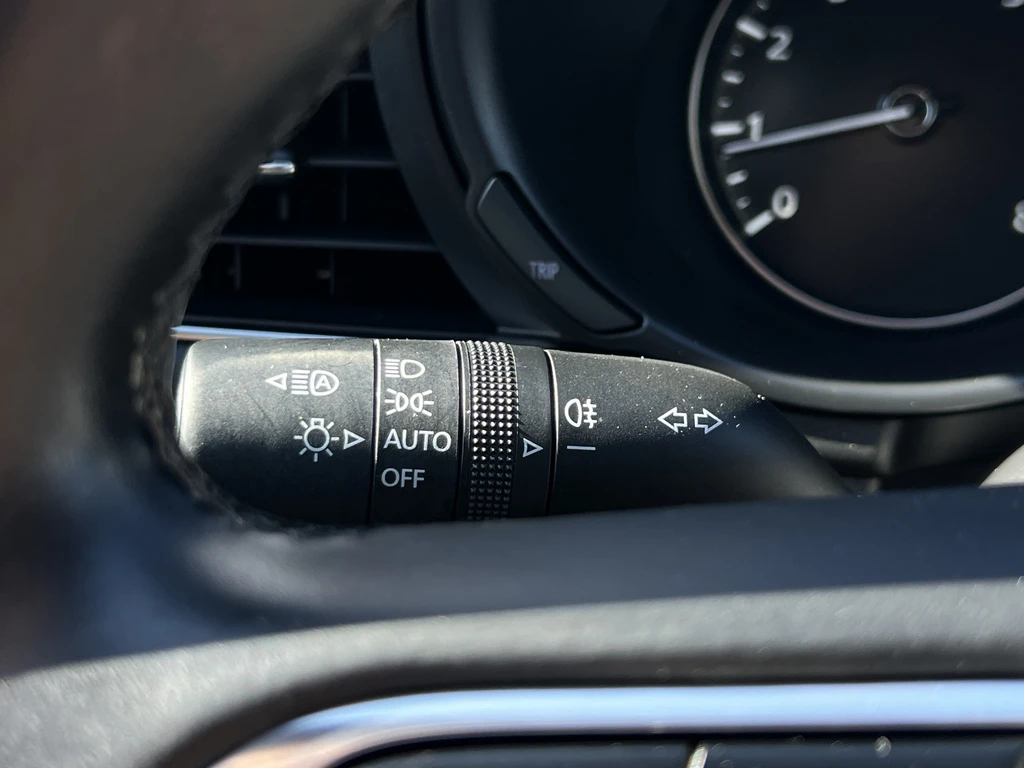 Mazda 3 – foto 15