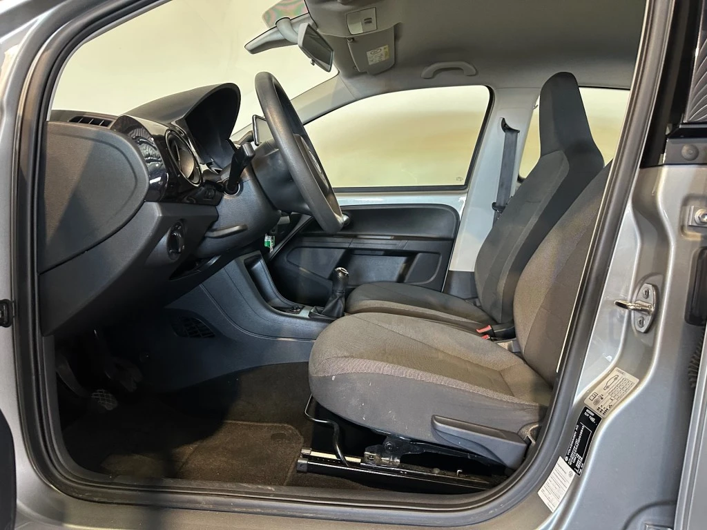 Volkswagen up! – foto 15