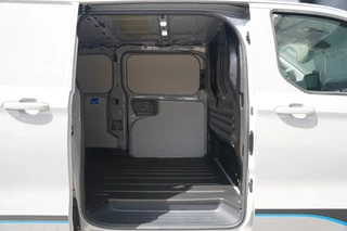 Ford E-Transit Custom – thumbnail 13