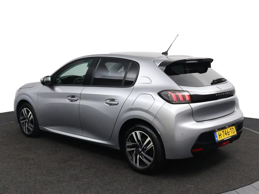 Peugeot 208 – foto 3