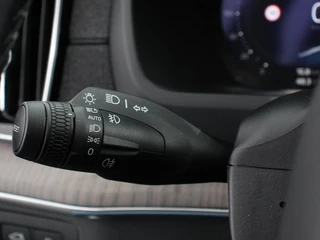Volvo XC90 – thumbnail 23