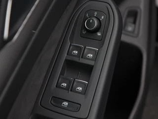 Volkswagen Golf – thumbnail 18