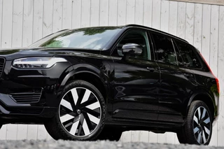Volvo XC90 – thumbnail 2