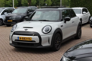 MINI Electric – thumbnail 1
